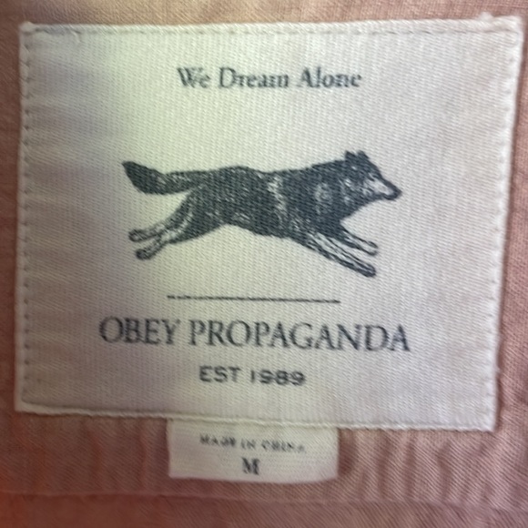 Obey shirt women’s button up size medium light peach color - Picture 3 of 6